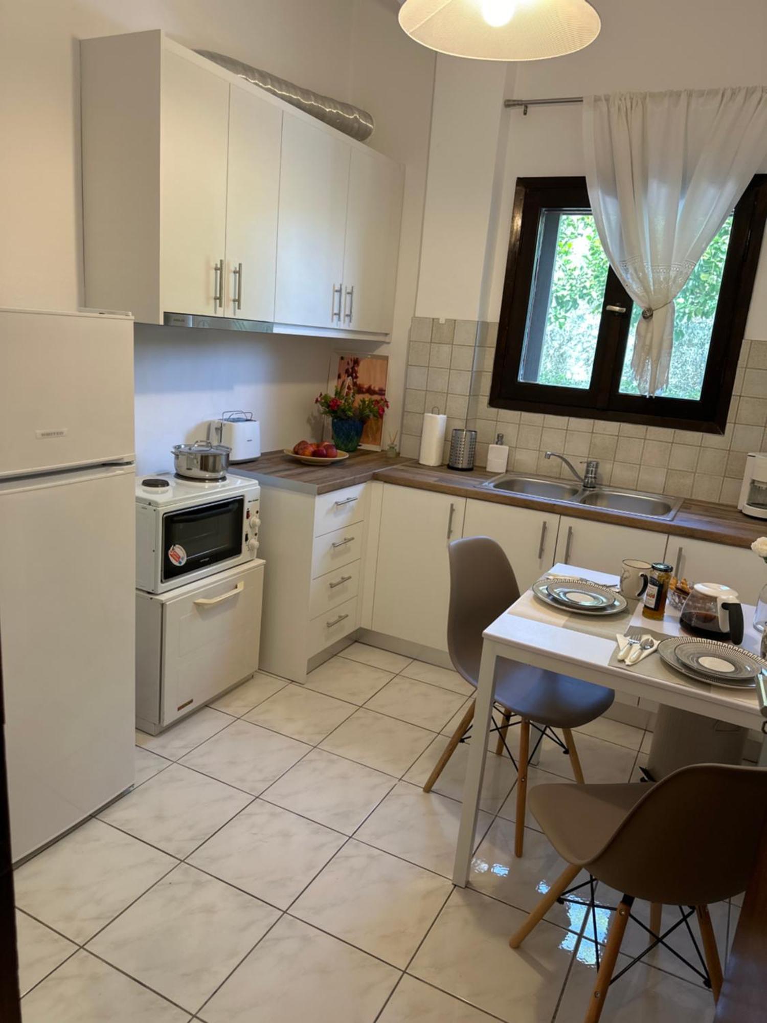 Eratous Seaside House Apartman Varnavas Kültér fotó