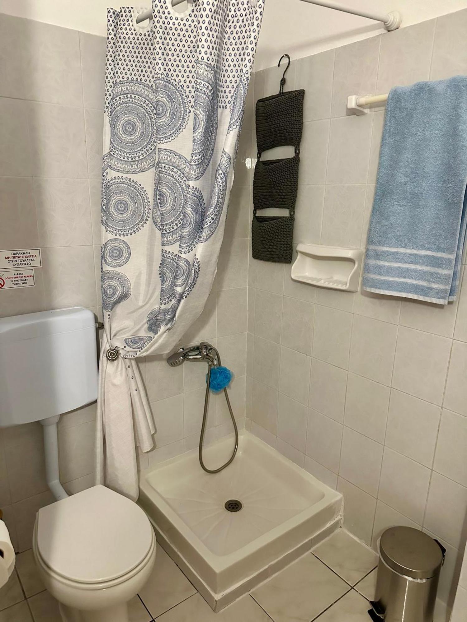 Eratous Seaside House Apartman Varnavas Kültér fotó